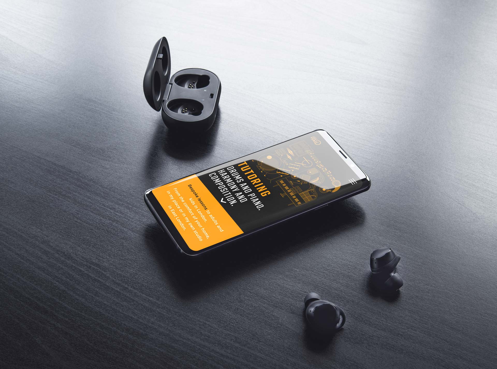 Sito web Lucia Fenzi mockup smartphone