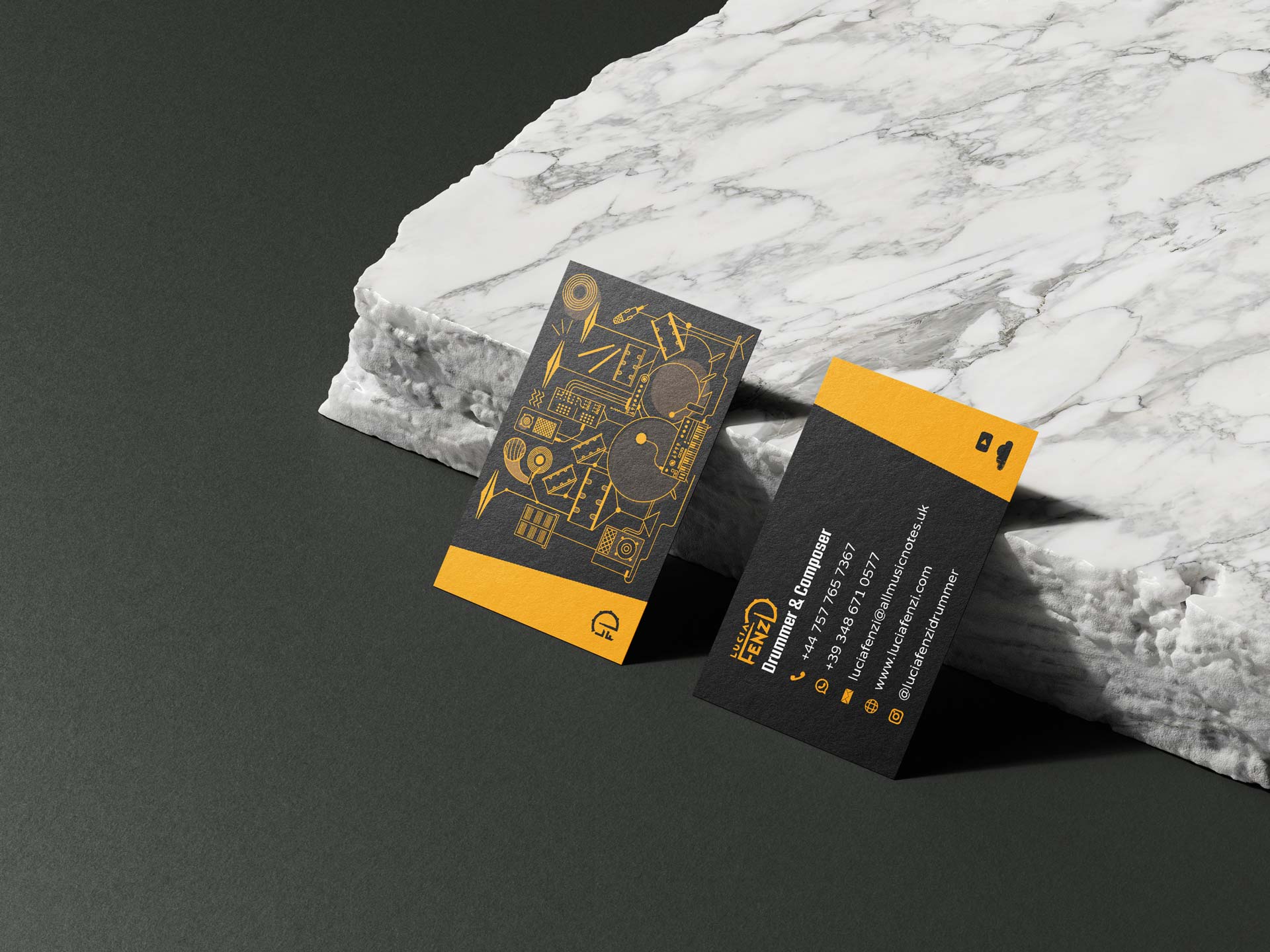 Business card Lucia Fenzi mockup